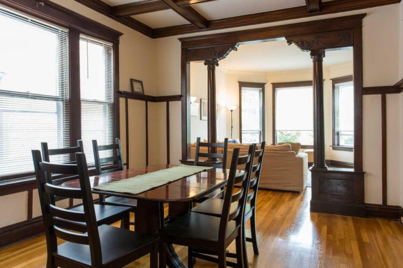 Wrigley Oasis! Steps From The Field! - 3Bd 1Ba Lejlighed Chicago Eksteriør billede