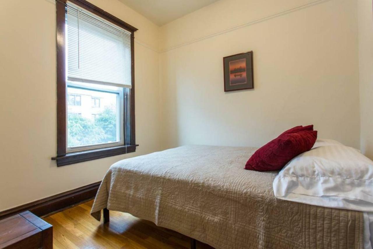 Wrigley Oasis! Steps From The Field! - 3Bd 1Ba Lejlighed Chicago Eksteriør billede